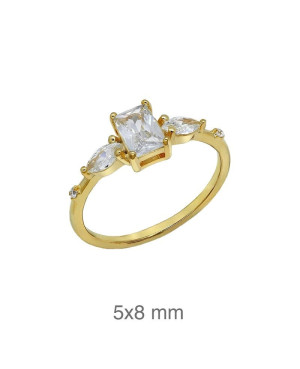 Anillo con Circonitas en Plata Ley Bañada en Oro