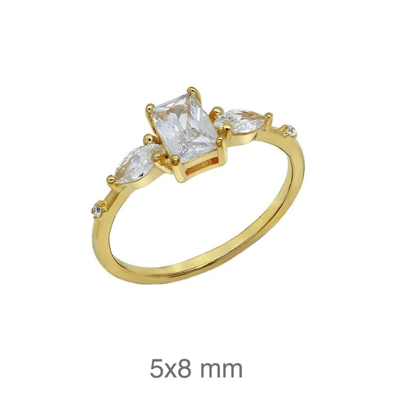 Anillo con Circonitas en Plata Ley Bañada en Oro