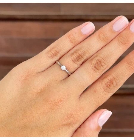 Solitario con Circonita 5A Talla Brillante de Plata Ley